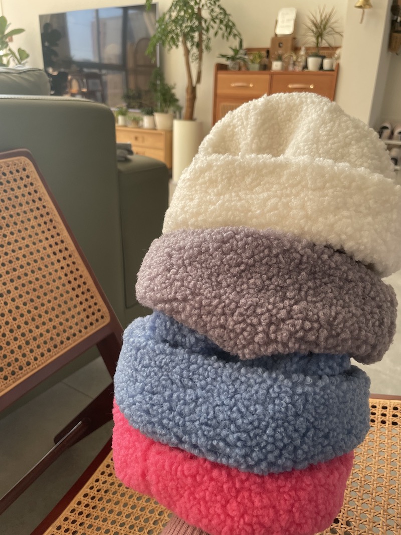 Wide-Brimmed Sweet Bean Hat - Face-Slimming Warm Wool Bowl Hat in Korean Style, Perfect for Fall and Winter Fashion Wide-Brimmed Sweet Bean Hat - Face-Slimming Warm Wool Bowl Hat in Korean Style, Perfect for Fall and Winter Fashion