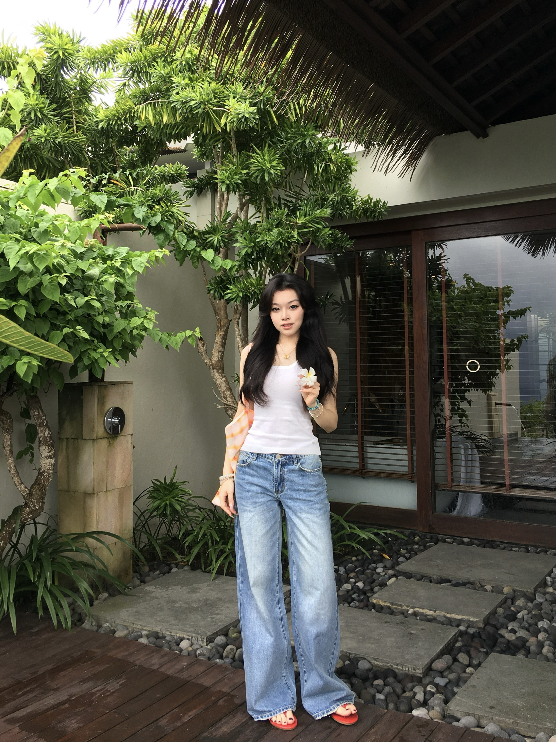 Wide-Leg Sky Blue Mid-High Waist Jeans - Trendy Meat-Covering No.1 Style for Fashionistas, Perfect for Y2K and Korean Style Looks