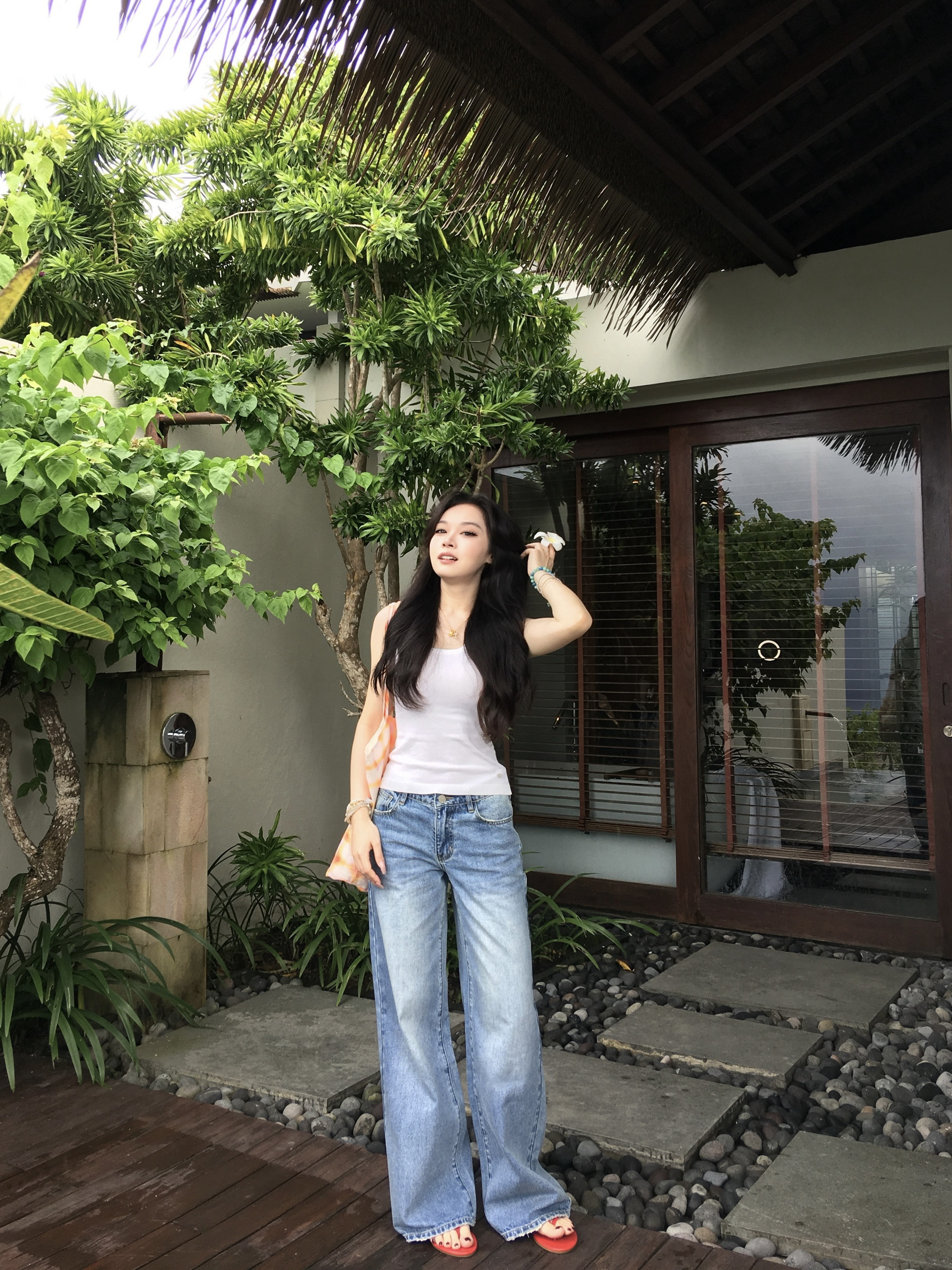 Wide-Leg Sky Blue Mid-High Waist Jeans - Trendy Meat-Covering No.1 Style for Fashionistas, Perfect for Y2K and Korean Style Looks Wide-Leg Sky Blue Mid-High Waist Jeans - Trendy Meat-Covering No.1 Style for Fashionistas, Perfect for Y2K and Korean Style Looks