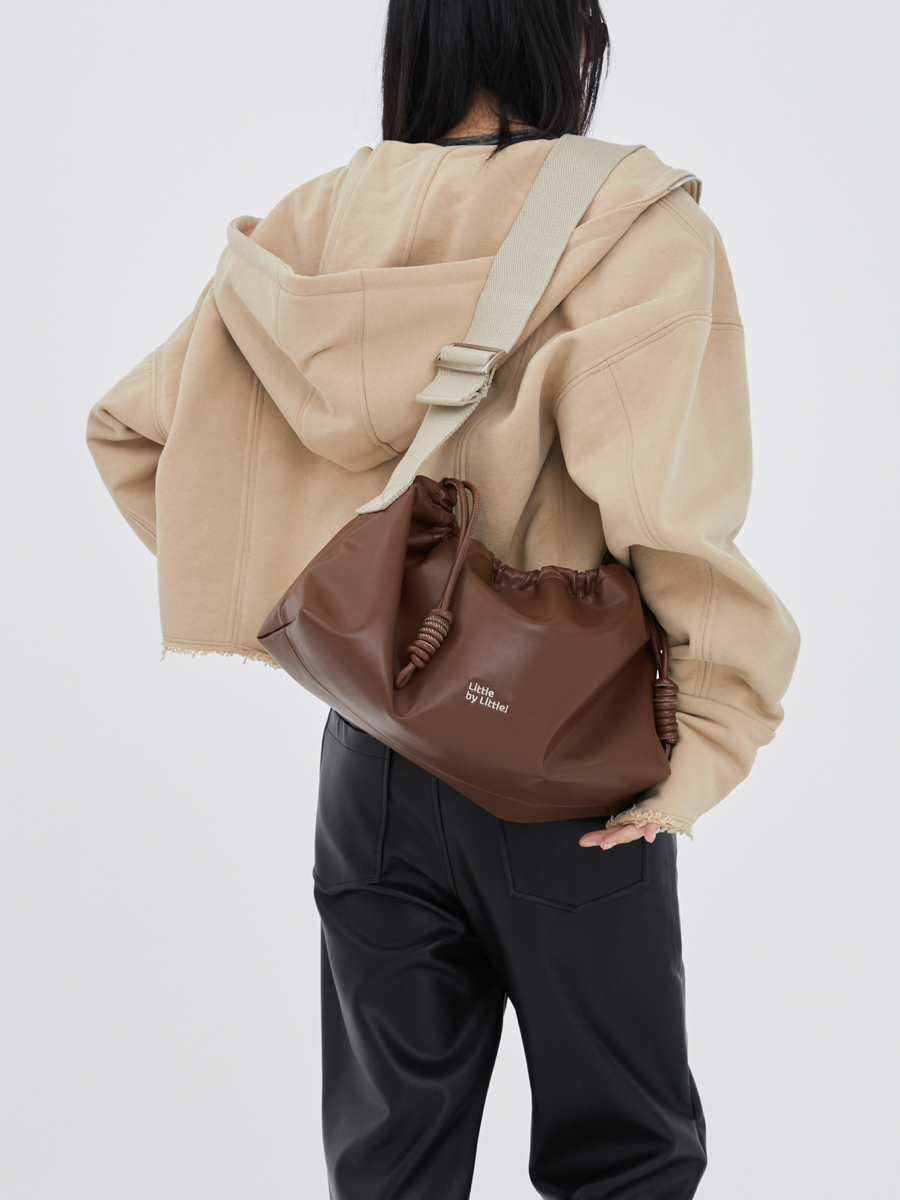 Wide Shoulder Strap Drawstring Soft Square Brick Bag - Trendy Korean Style Tote for Everyday Use Wide Shoulder Strap Drawstring Soft Square Brick Bag - Trendy Korean Style Tote for Everyday Use