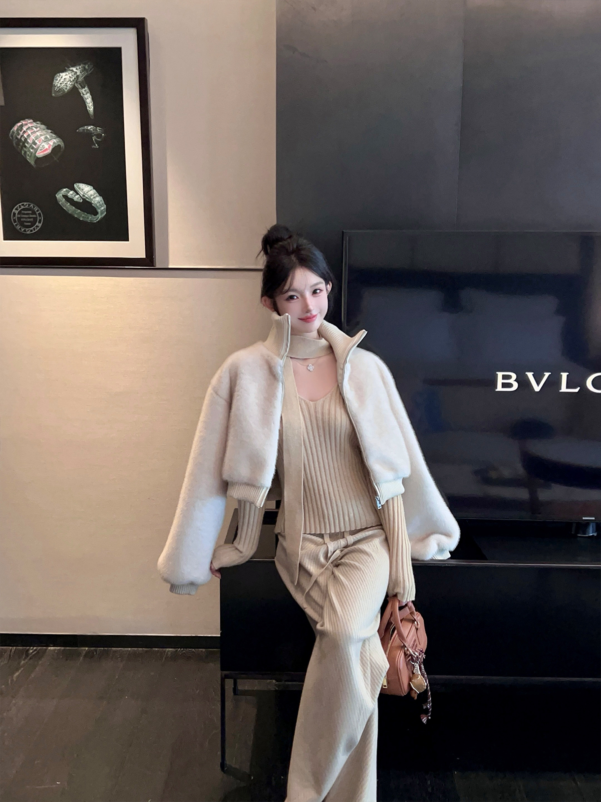 Winter Eco-Friendly Mink Fur Coat for Women - Short Thick Warm Stand Collar Jacket Winter Eco-Friendly Mink Fur Coat for Women - Short Thick Warm Stand Collar Jacket