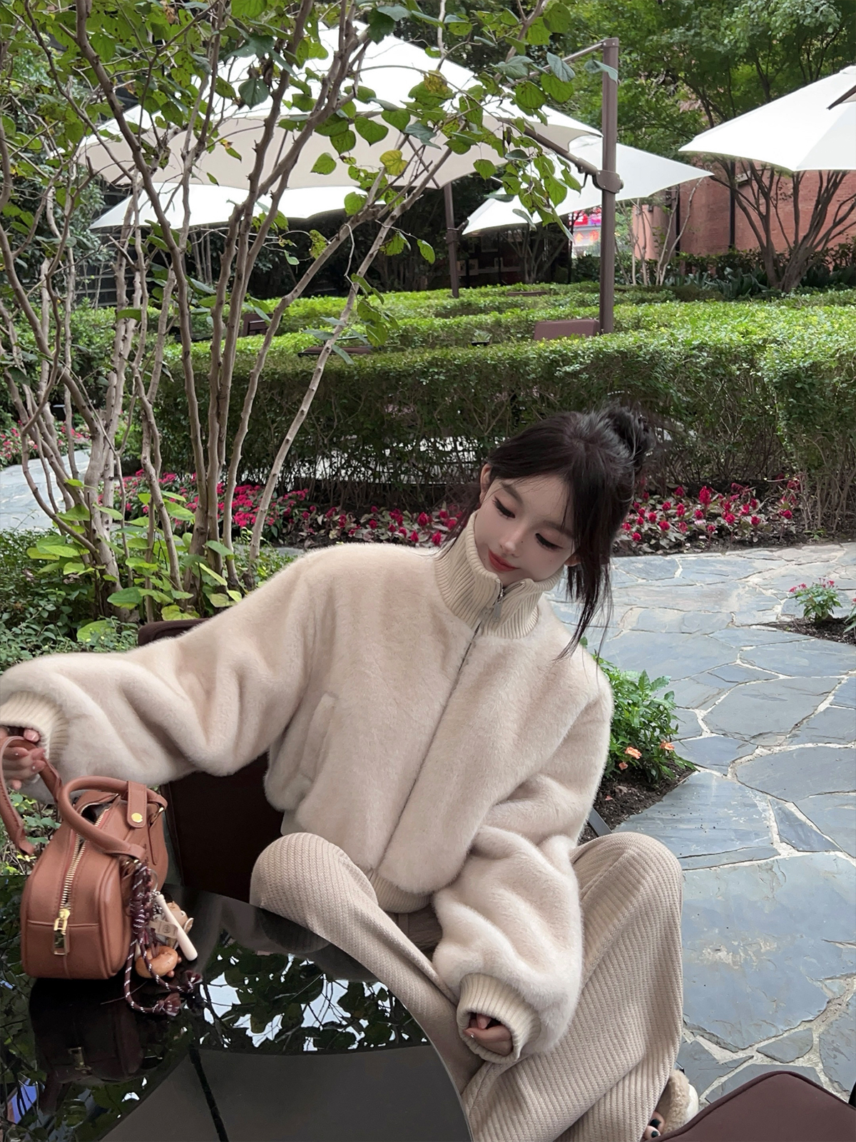 Winter Eco-Friendly Mink Fur Coat for Women - Short Thick Warm Stand Collar Jacket Winter Eco-Friendly Mink Fur Coat for Women - Short Thick Warm Stand Collar Jacket