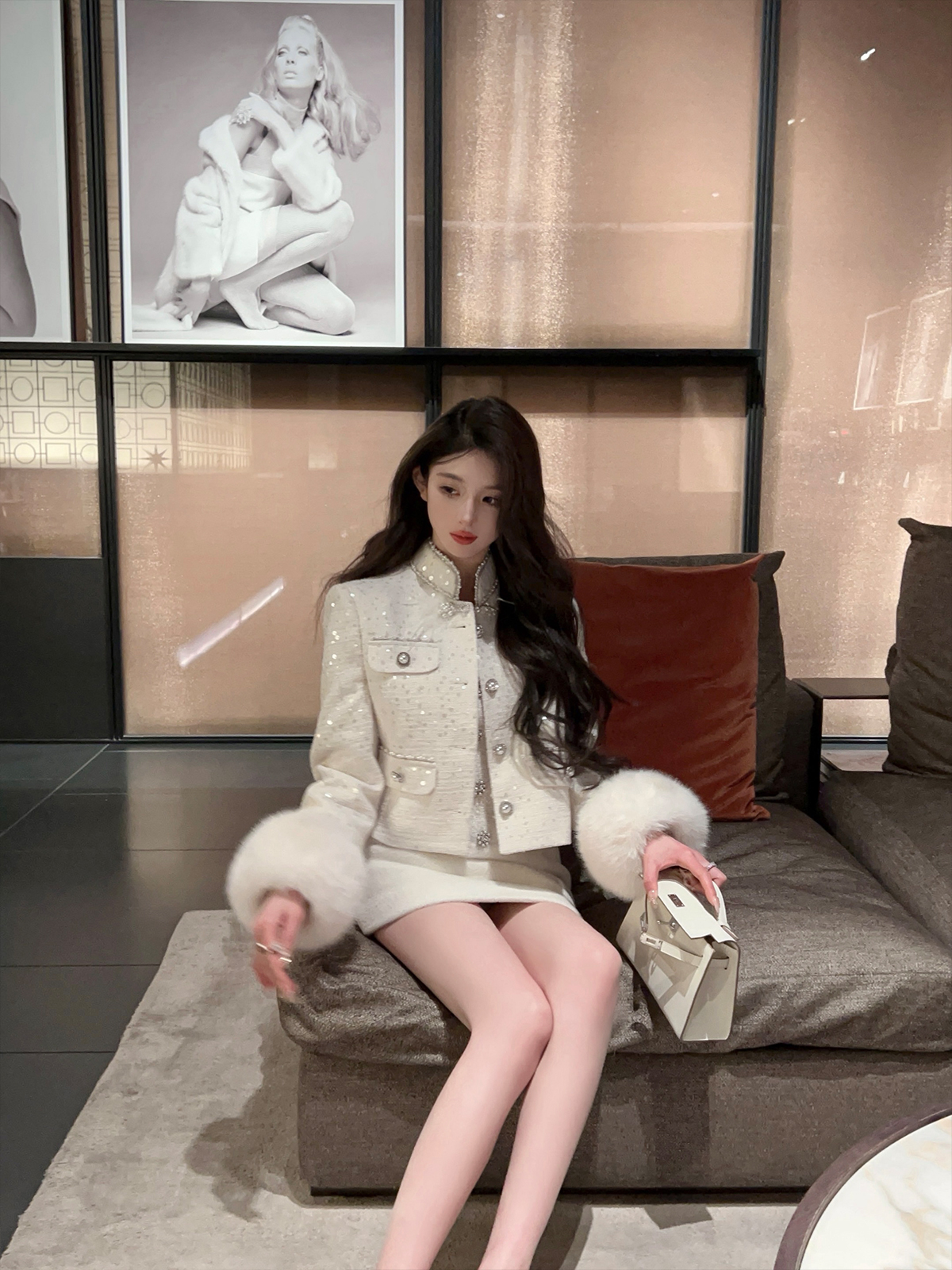 Winter Heavy Industry Sequin White Short Woolen Coat for Women with Thick Down Lining - Y2K Fashion Statement Winter Heavy Industry Sequin White Short Woolen Coat for Women with Thick Down Lining - Y2K Fashion Statement