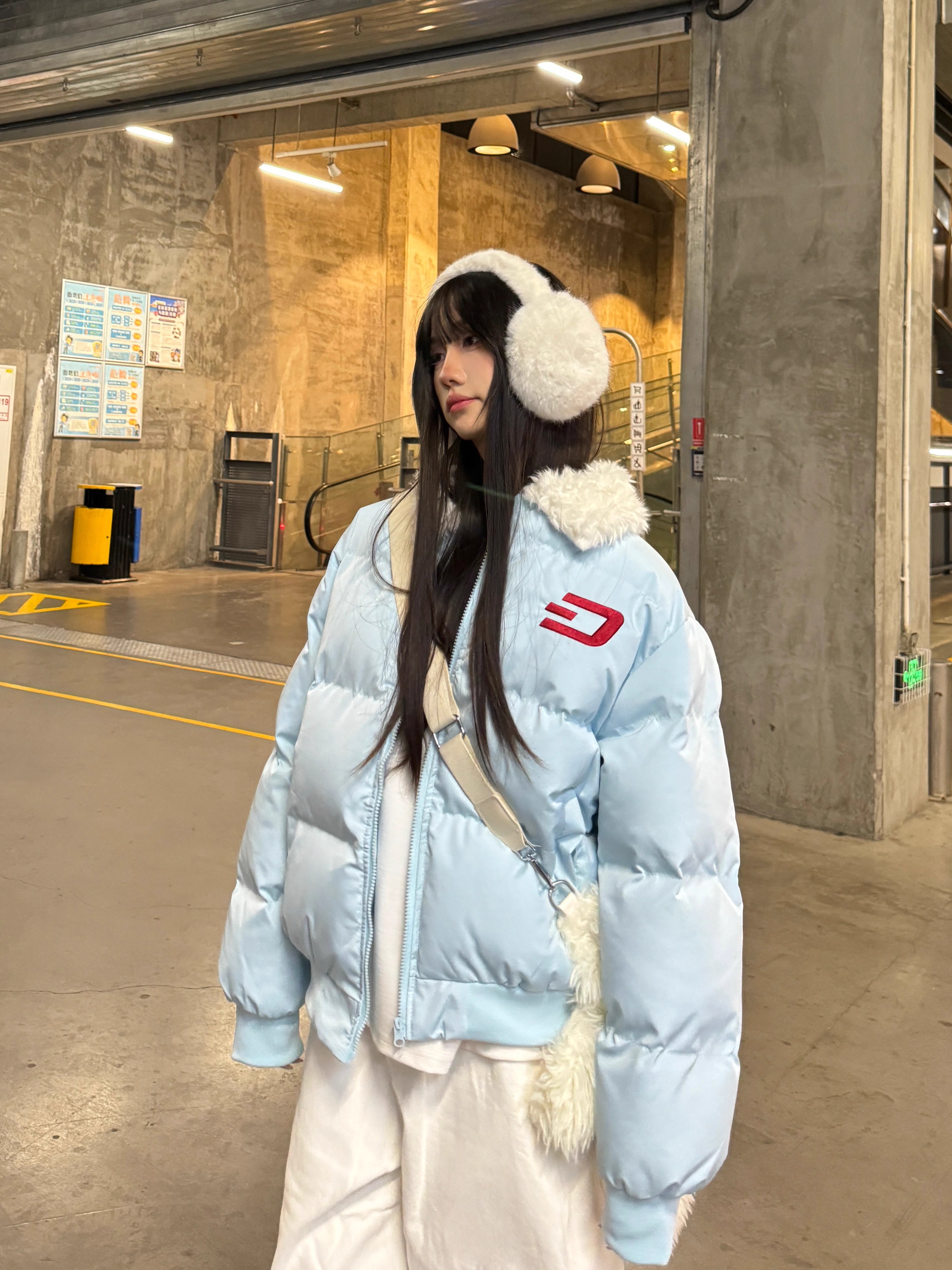 Winter Short Cotton Jacket for Women - Soft Loose Bread Coat with Furry Collar, Thickened Fabric, Sweet Cool Style