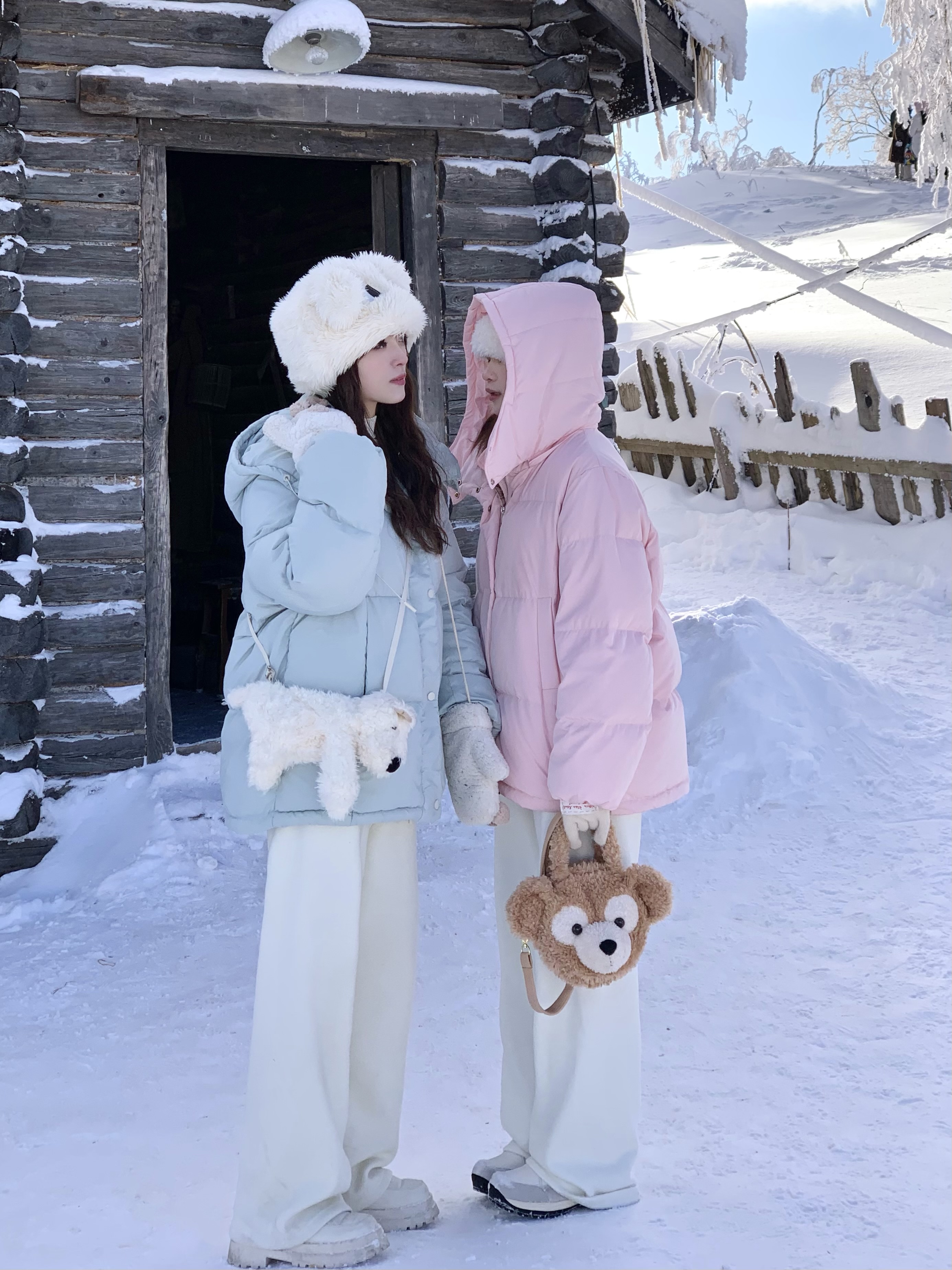 Winter White Duck Down Hooded Couple Jacket - Thick Warm Slim Fit Color Block Coat for Women, Perfect for Y2K Style Winter White Duck Down Hooded Couple Jacket - Thick Warm Slim Fit Color Block Coat for Women, Perfect for Y2K Style