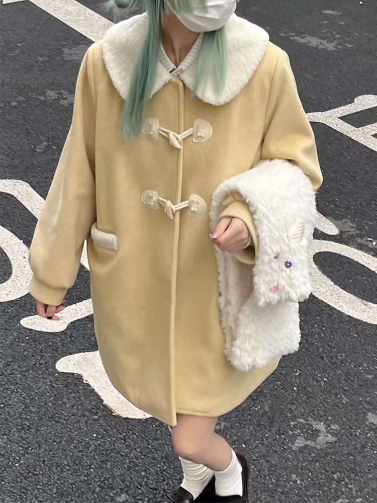 Winter Wool Coat with Doll Collar and Toggle Closure, Large Lapel, JK Uniform Style, Small Size Outerwear for Women