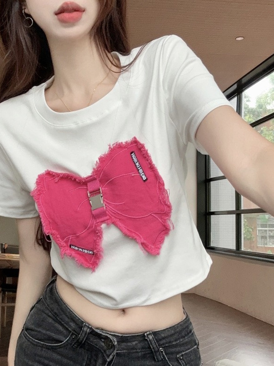 Women's American Cowboy Bow Patch Short-Sleeve T-Shirt - Stylish Slim Fit Top for Casual 90s and Y2K Fashion Women's American Cowboy Bow Patch Short-Sleeve T-Shirt - Stylish Slim Fit Top for Casual 90s and Y2K Fashion