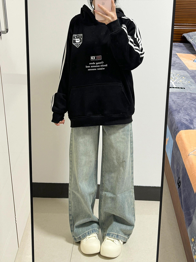 Women's American Retro Wide-Leg Jeans, High-Waisted Loose Straight Pants, Spring/Summer 2025, Slimming Floor-Length Style Women's American Retro Wide-Leg Jeans, High-Waisted Loose Straight Pants, Spring/Summer 2025, Slimming Floor-Length Style