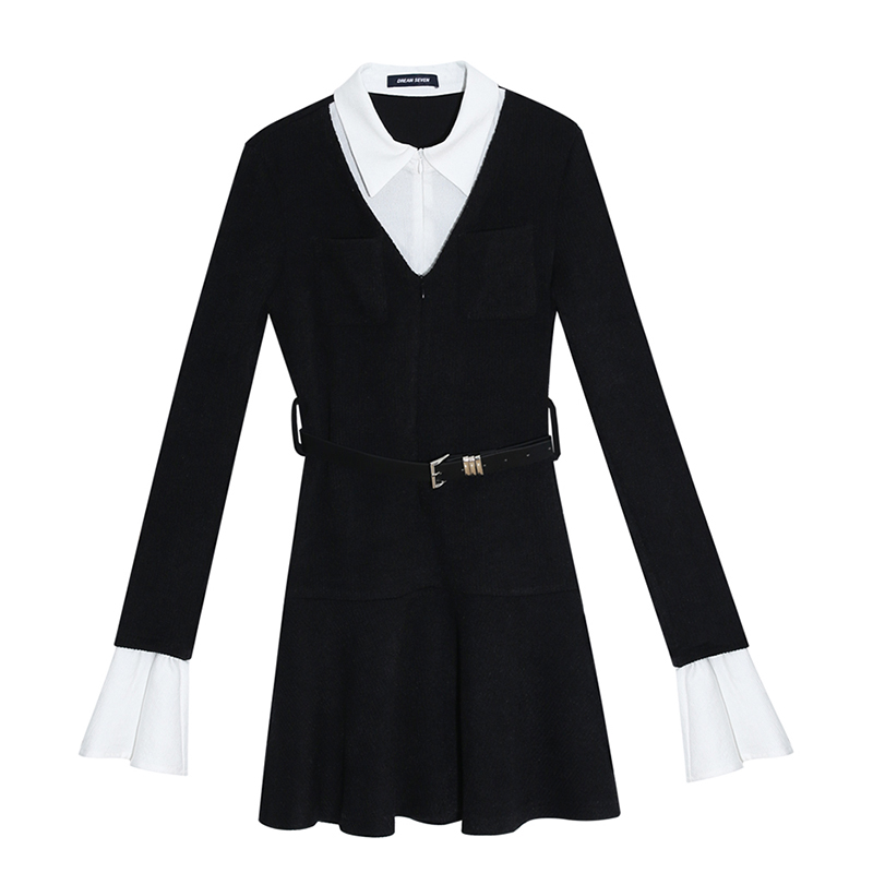 Women's Black Faux Two-Piece Knitted Dress, Long Sleeve A-Line Skirt, Autumn 2025 Fashion, Trendy Niche Style Women's Black Faux Two-Piece Knitted Dress, Long Sleeve A-Line Skirt, Autumn 2025 Fashion, Trendy Niche Style