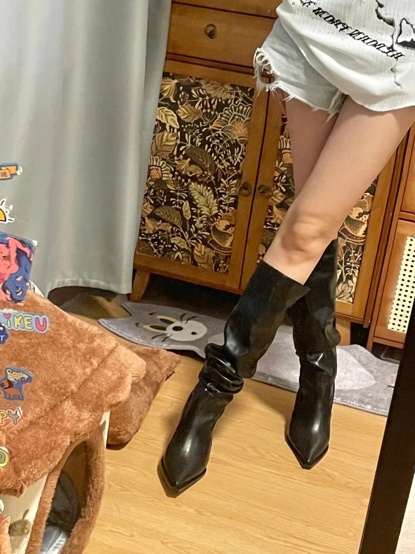 Women's Black Genuine Leather Over-the-Knee Pointed Toe Pleated Slouchy Boots with Thin Heel - Trendy European & American Style Women's Black Genuine Leather Over-the-Knee Pointed Toe Pleated Slouchy Boots with Thin Heel - Trendy European & American Style