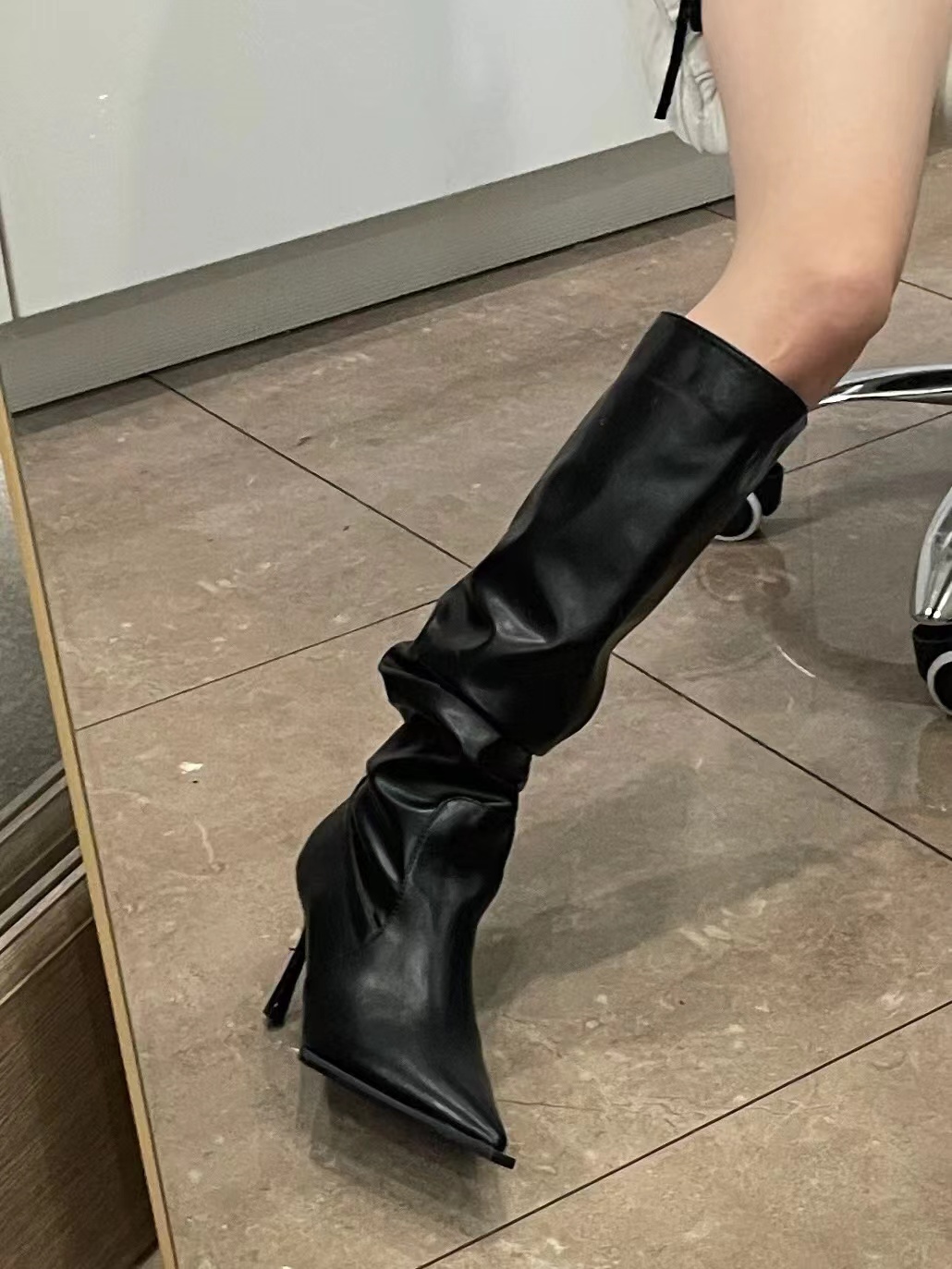 Women's Black Genuine Leather Over-the-Knee Pointed Toe Pleated Slouchy Boots with Thin Heel - Trendy European & American Style Women's Black Genuine Leather Over-the-Knee Pointed Toe Pleated Slouchy Boots with Thin Heel - Trendy European & American Style