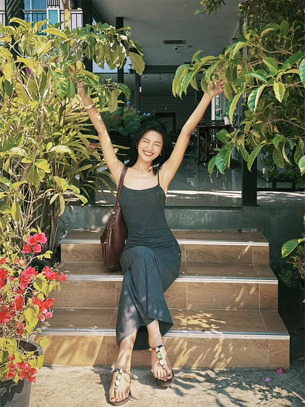 Women's Casual Summer Fish Tail Strap Dress - Solid Color, Versatile Slim Fit, Relaxed Style for Effortless Elegance Women's Casual Summer Fish Tail Strap Dress - Solid Color, Versatile Slim Fit, Relaxed Style for Effortless Elegance