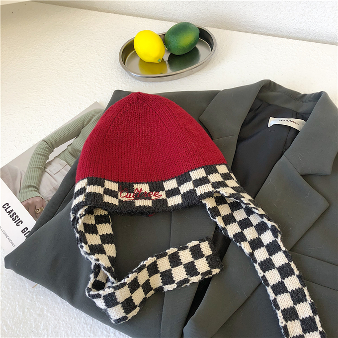 Women's Checkered Knitted Flying Hat - Retro Color-Blocking Wool with Ear Protection for Autumn Winter Fashion