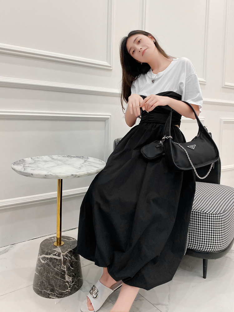 Women's Color Block Pleated Waist Slimming Fit Short Sleeve T-Shirt - European & American Style, Black and White, Summer Cotton Top