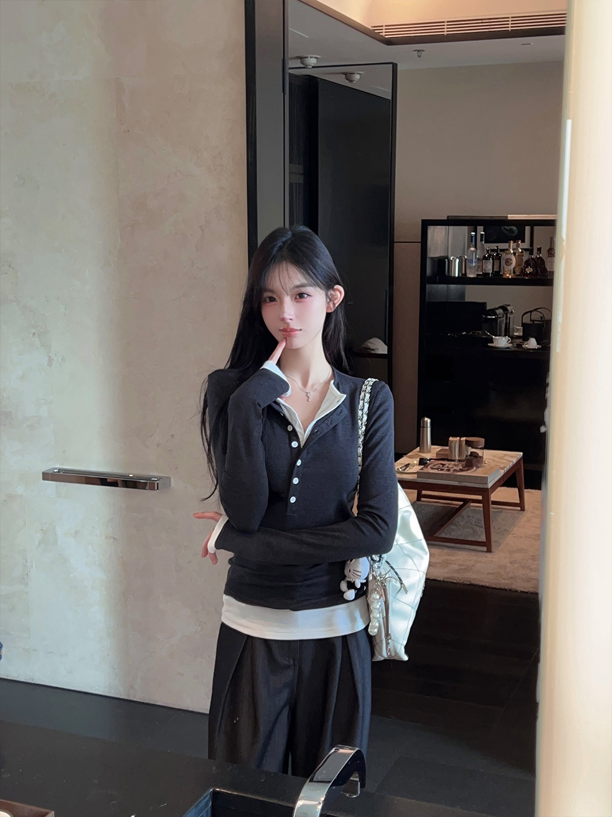 Women's Color Block Stretch Long Sleeve T-Shirt - Slim Fit V-Neck, Fake Two-Piece Design, Autumn Winter Fashion Women's Color Block Stretch Long Sleeve T-Shirt - Slim Fit V-Neck, Fake Two-Piece Design, Autumn Winter Fashion