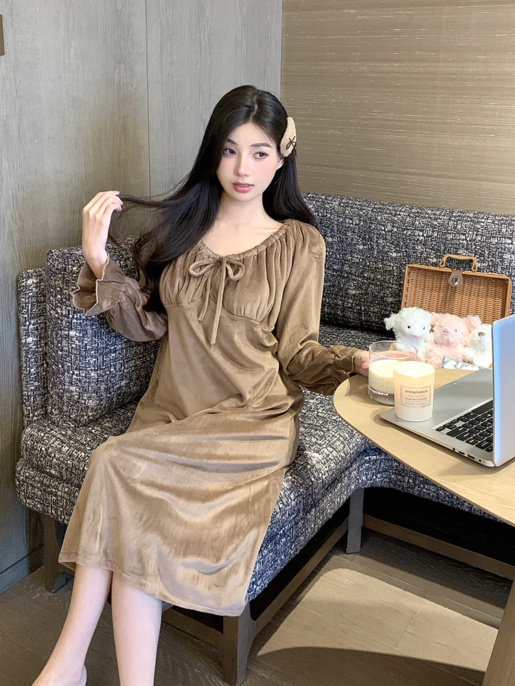 Women's Double-Sided Fleece Pajamas - Cute Princess Style Long Nightgown with Chest Pads for Autumn & Winter Comfort Women's Double-Sided Fleece Pajamas - Cute Princess Style Long Nightgown with Chest Pads for Autumn & Winter Comfort