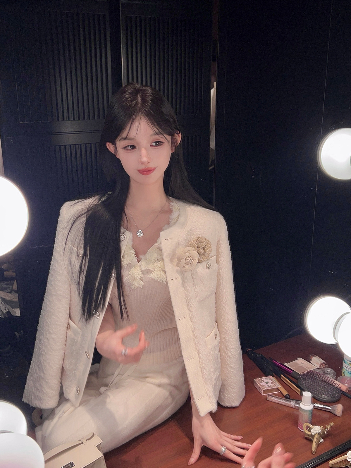 Women's Floral Wool Blend Short Coat with Down Inner Lining - Elegant Winter Overcoat Women's Floral Wool Blend Short Coat with Down Inner Lining - Elegant Winter Overcoat