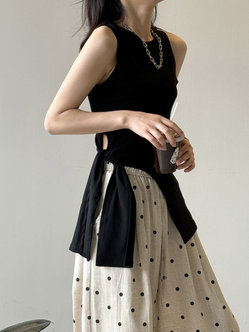 Women's French Irregular Lace-Up Sleeveless Vest - Loose High-End Summer Strap Top 2025, Trendy Y2K Fashion