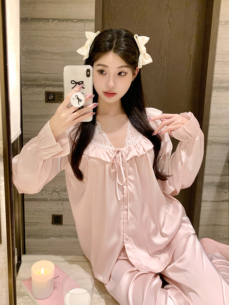 Women's Ice Silk Long Sleeve Pajama Set with Sweet Lace Detail - Stylish Homewear for Spring and Autumn Comfort Women's Ice Silk Long Sleeve Pajama Set with Sweet Lace Detail - Stylish Homewear for Spring and Autumn Comfort