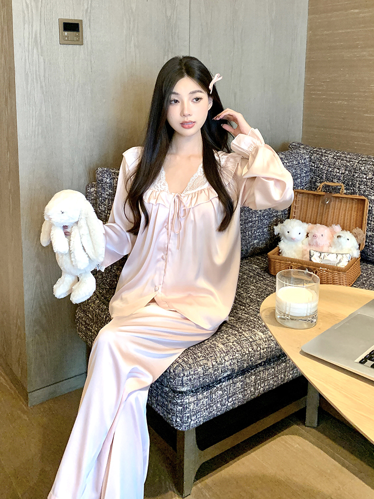 Women's Ice Silk Long Sleeve Pajama Set with Sweet Lace Detail - Stylish Homewear for Spring and Autumn Comfort Women's Ice Silk Long Sleeve Pajama Set with Sweet Lace Detail - Stylish Homewear for Spring and Autumn Comfort