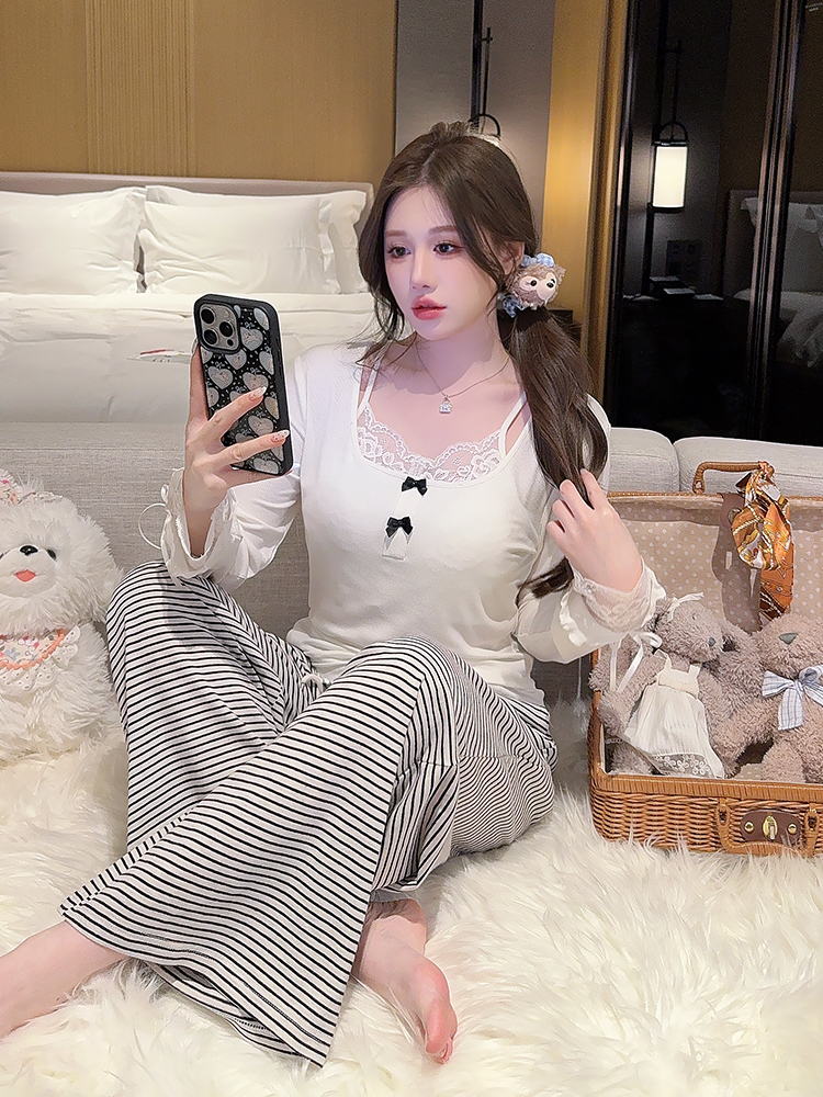 Women's Long-Sleeve Modal Cotton Pajama Set with Chest Pads and Striped Lace, Cozy Spring and Autumn Homewear 2025. Women's Long-Sleeve Modal Cotton Pajama Set with Chest Pads and Striped Lace, Cozy Spring and Autumn Homewear 2025.