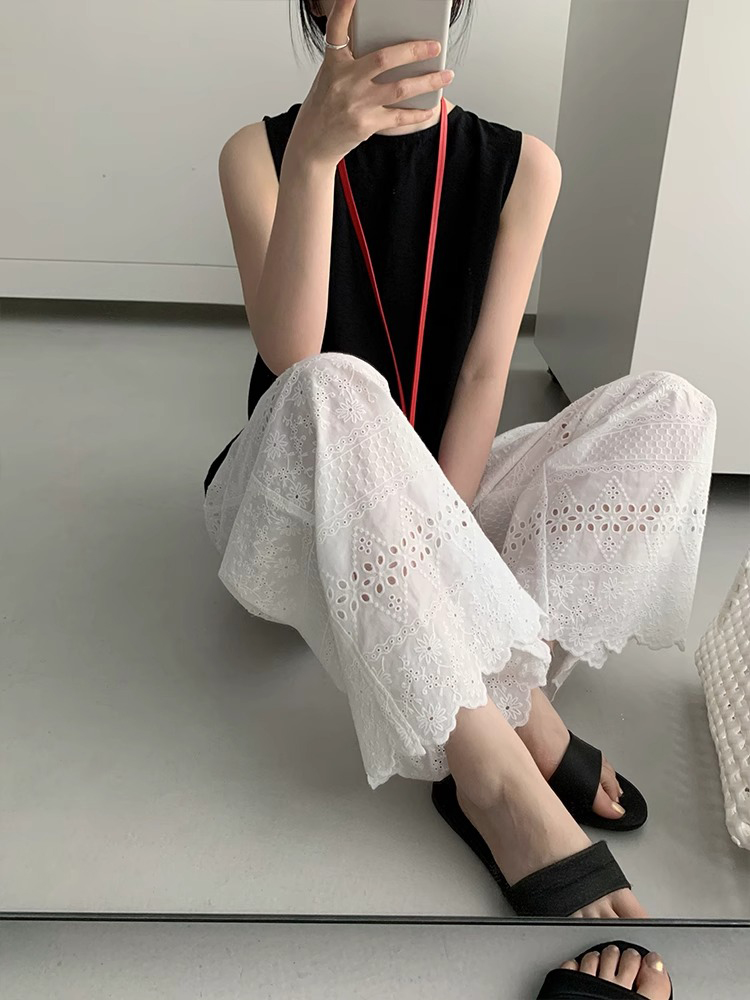 Women's Loose-Fitting Wide-Leg Pants with Elastic Waist, Hollow-Out Design, Slimming Versatile Trousers for Summer 2025 Women's Loose-Fitting Wide-Leg Pants with Elastic Waist, Hollow-Out Design, Slimming Versatile Trousers for Summer 2025