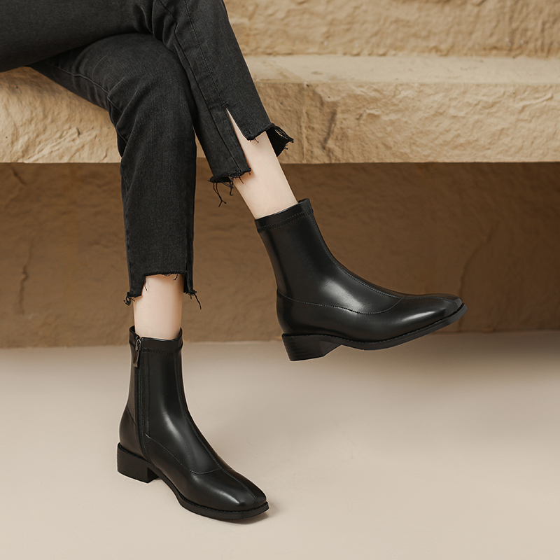 Women's Retro Chunky Heel Ankle Boots, Round Toe, Side Zipper, Slim Fit, Mid-Heel, Large Size 41-43, Versatile 90s Style Women's Retro Chunky Heel Ankle Boots, Round Toe, Side Zipper, Slim Fit, Mid-Heel, Large Size 41-43, Versatile 90s Style