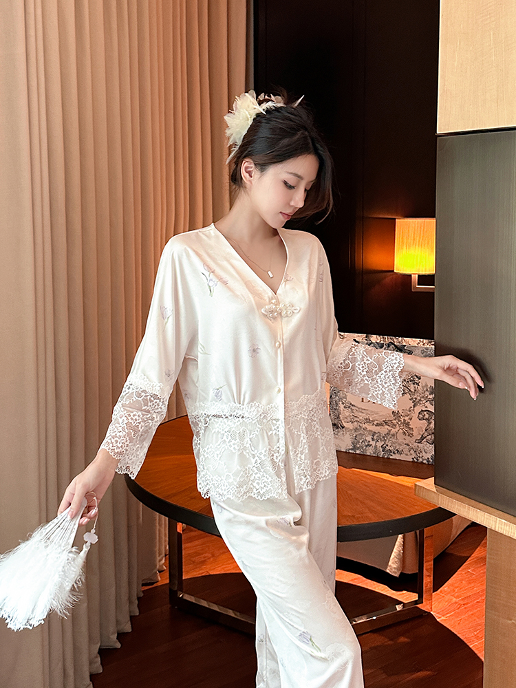 Women's Sexy Button Ice Silk Pajama Set - Chinese Style National Wind Homewear for Spring & Autumn, Comfortable Summer Sleepwear Women's Sexy Button Ice Silk Pajama Set - Chinese Style National Wind Homewear for Spring & Autumn, Comfortable Summer Sleepwear