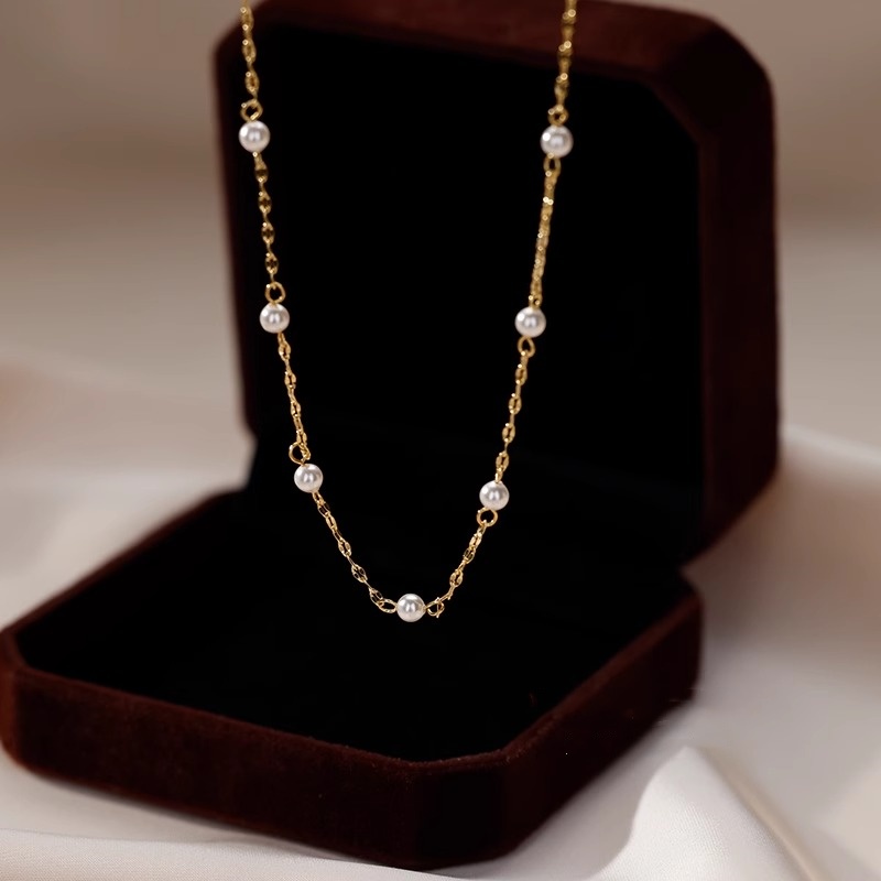 Women's Simple Bead Necklace Collarbone Chain - Elegant Minimalist Jewelry for Everyday Wear Women's Simple Bead Necklace Collarbone Chain - Elegant Minimalist Jewelry for Everyday Wear