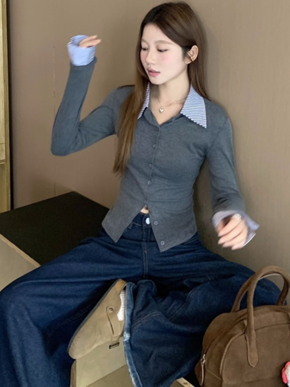 Women's Striped Long Sleeve Polo Collar Cardigan - Fake Two-Piece Design, Slim Fit, Stylish for Autumn & Winter Fashion Women's Striped Long Sleeve Polo Collar Cardigan - Fake Two-Piece Design, Slim Fit, Stylish for Autumn & Winter Fashion