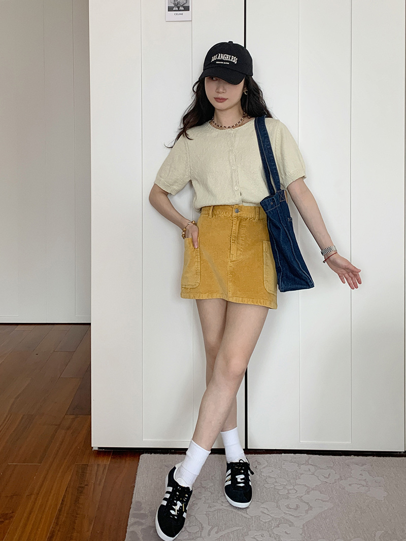 Women's Summer Corduroy A-Line Skirt - Slim Fit Workwear, Versatile Half Skirt for Lengthening Legs, Casual Chic Style Women's Summer Corduroy A-Line Skirt - Slim Fit Workwear, Versatile Half Skirt for Lengthening Legs, Casual Chic Style