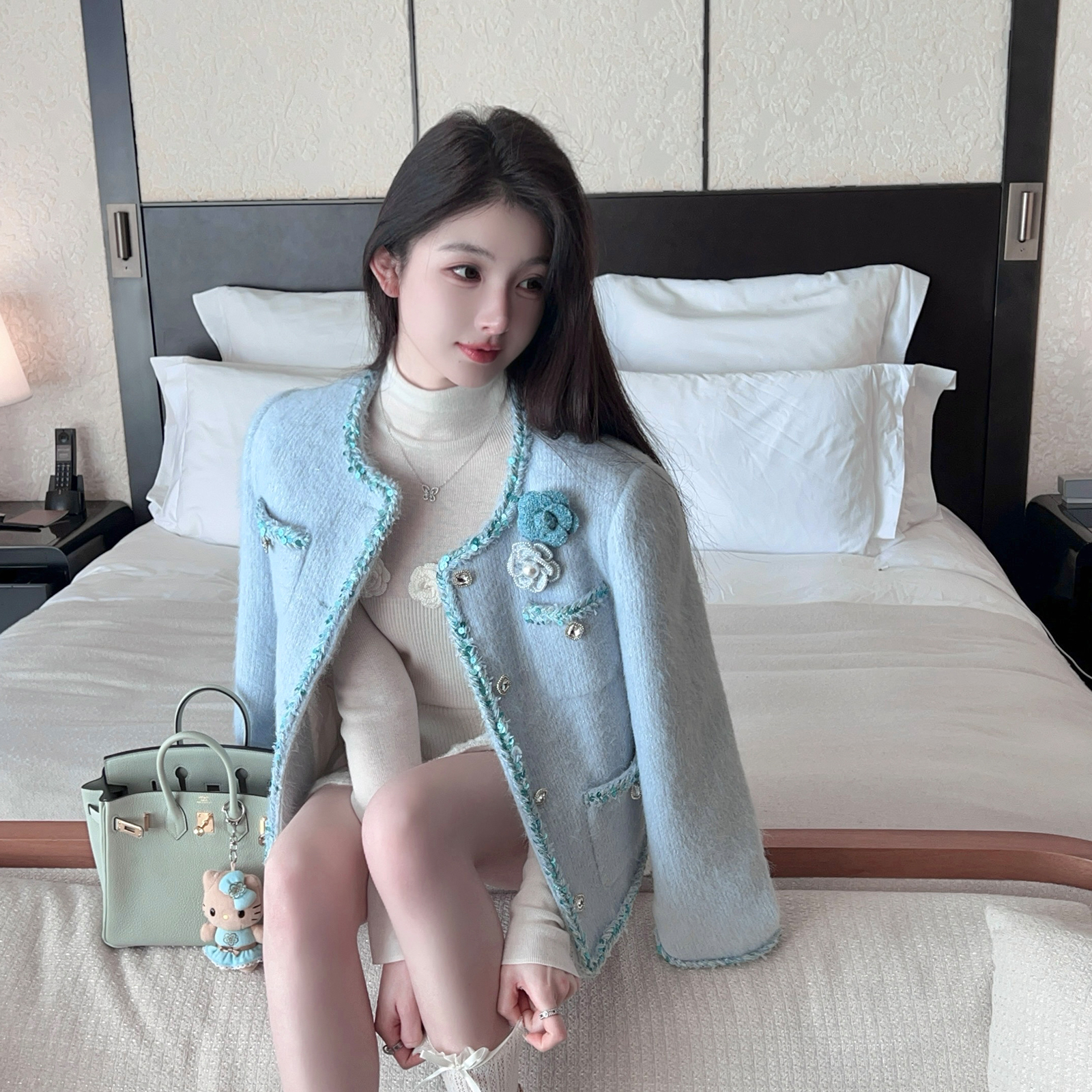 Women's Thick Woolen Overcoat with Blue Sequined Inner Lining - Winter Short Coat for Stylish Layering