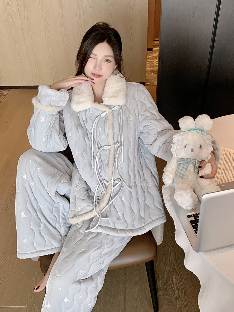 Women's Winter Pajamas Set, 2025 New Style, Three-Layer Thick Coral Fleece, Chinese Style Cotton-Padded Homewear for Indoor & Outdoor Use Women's Winter Pajamas Set, 2025 New Style, Three-Layer Thick Coral Fleece, Chinese Style Cotton-Padded Homewear for Indoor & Outdoor Use