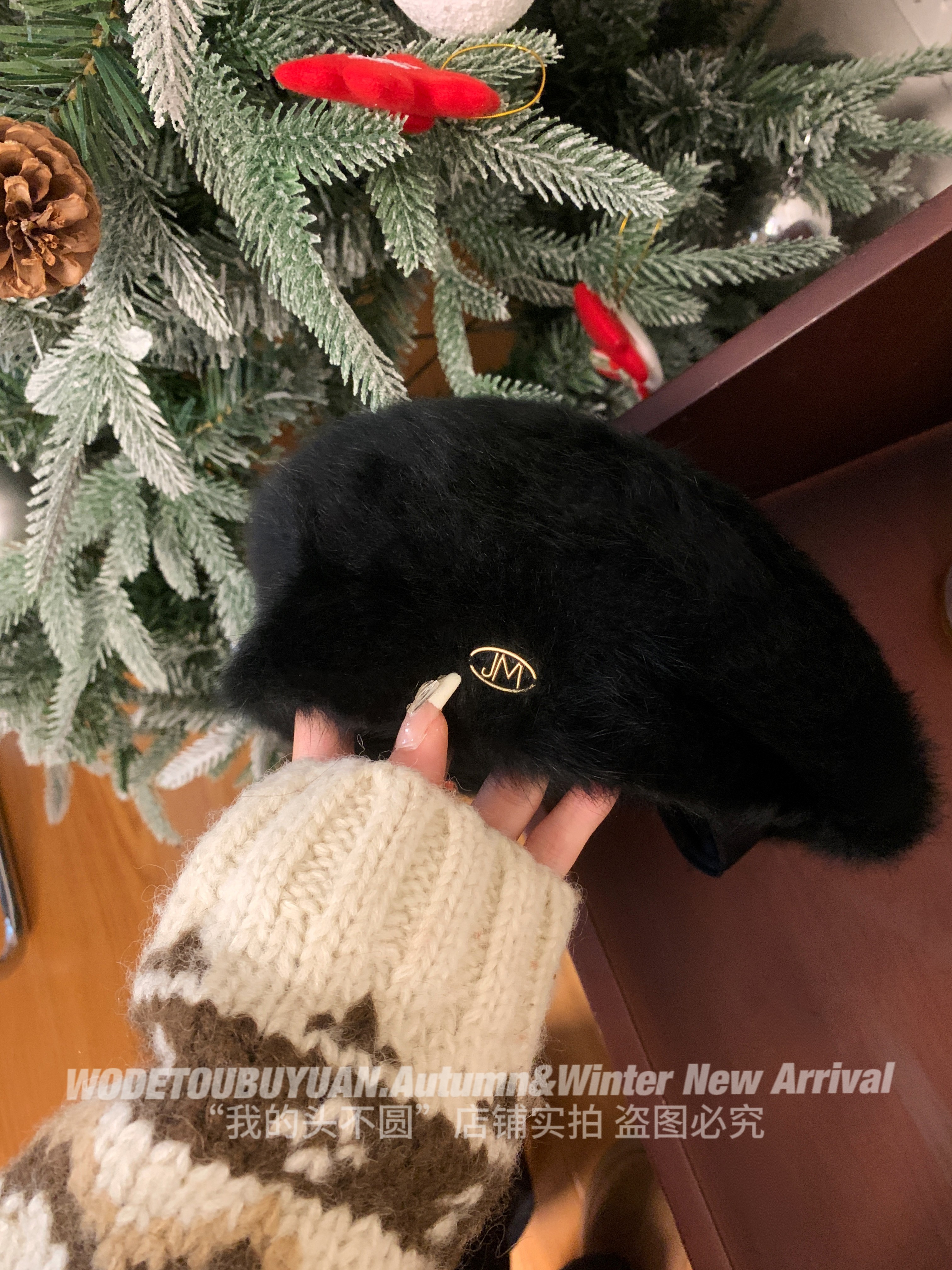 Wool Beret for Women - Autumn Winter Style, Large Head Circumference, Painter's Hat, Face-Slimming Trendy Design Wool Beret for Women - Autumn Winter Style, Large Head Circumference, Painter's Hat, Face-Slimming Trendy Design