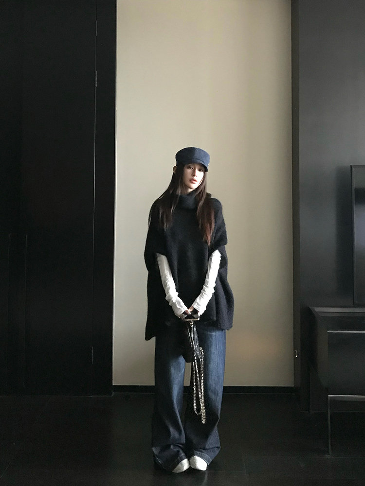 Wool Cape Vest High Neck Knitted Sweater and Shorts Set - Winter Slim Fit Fashion for Cozy Layering Wool Cape Vest High Neck Knitted Sweater and Shorts Set - Winter Slim Fit Fashion for Cozy Layering