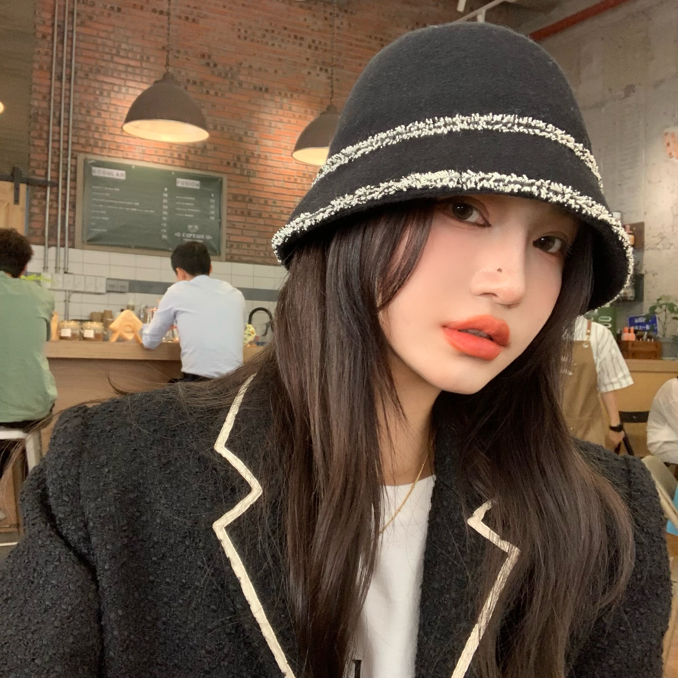 Wool Knitted Bucket Hat for Women - Minimalist Fisherman Style, Versatile Autumn/Winter Fashion Accessory, Small Fragrant Wind Design Wool Knitted Bucket Hat for Women - Minimalist Fisherman Style, Versatile Autumn/Winter Fashion Accessory, Small Fragrant Wind Design