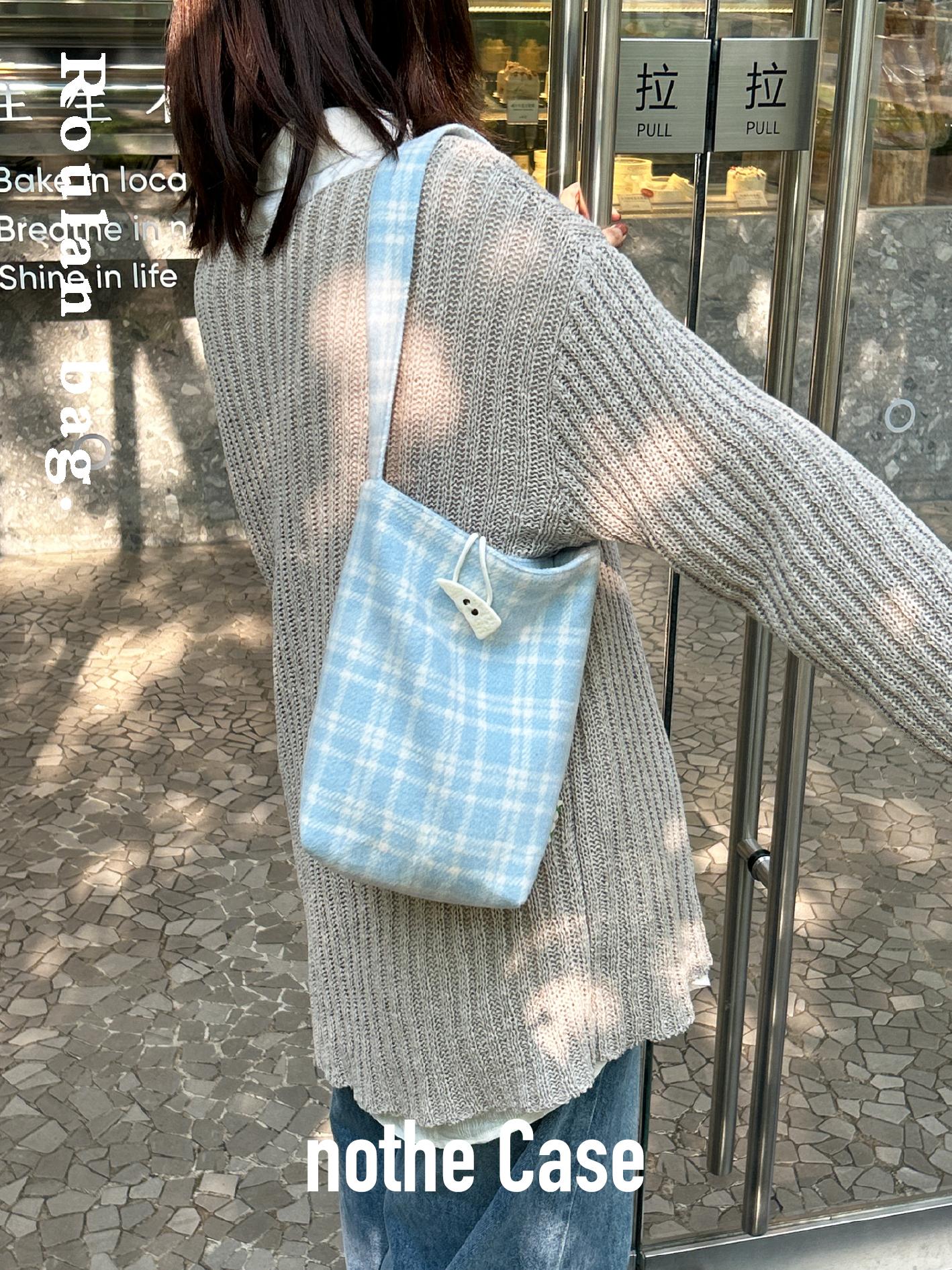Woolen Plaid Bucket Bag - Versatile Shoulder Tote with Healing Fresh Atmosphere, Stylish Accessory for Any Occasion Woolen Plaid Bucket Bag - Versatile Shoulder Tote with Healing Fresh Atmosphere, Stylish Accessory for Any Occasion