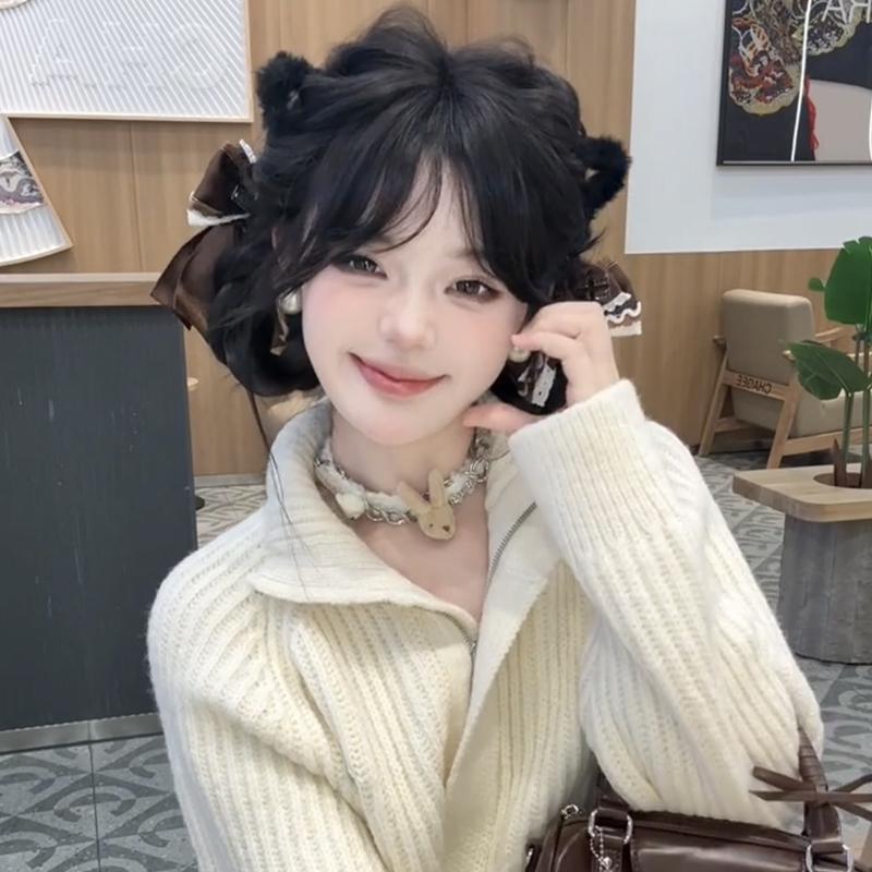 Y2K Cute Rabbit Necklace Plush Bear Choker Neck Chain for Spicy Girls - Doll Sweater Clavicle Chain Accessory Y2K Cute Rabbit Necklace Plush Bear Choker Neck Chain for Spicy Girls - Doll Sweater Clavicle Chain Accessory