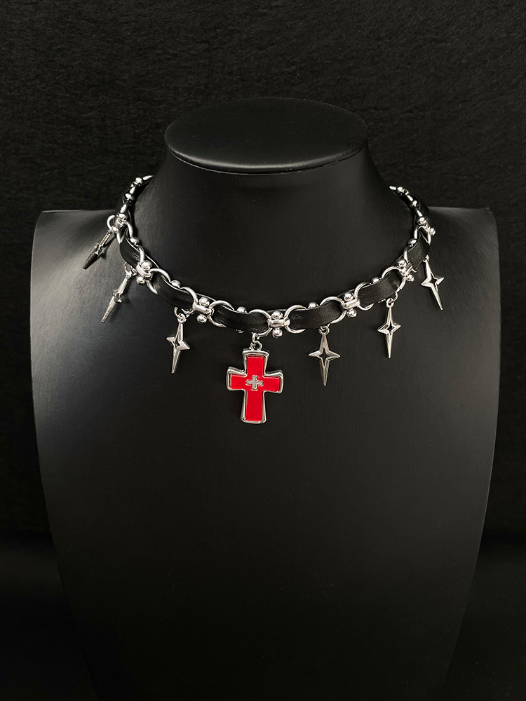 Y2K Dark Cross Necklace for Men and Women - High-End Punk Clavicle Chain, Niche Subculture Neck Accessory Y2K Dark Cross Necklace for Men and Women - High-End Punk Clavicle Chain, Niche Subculture Neck Accessory