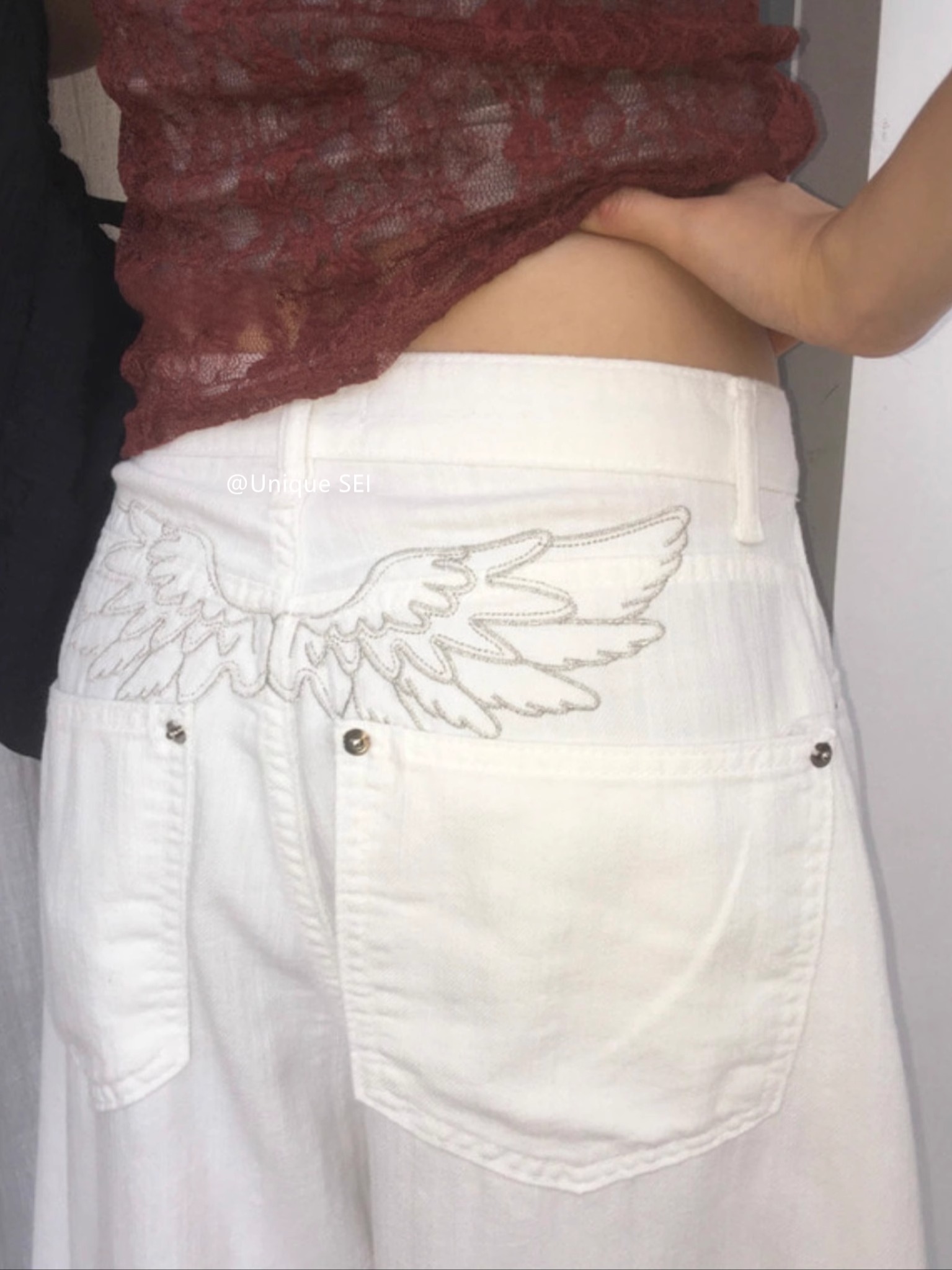 Y2K Dreamy Embroidered Wings Casual Slim-Fit White Denim Pants - Unique Street Style Versatile Bottoms Y2K Dreamy Embroidered Wings Casual Slim-Fit White Denim Pants - Unique Street Style Versatile Bottoms