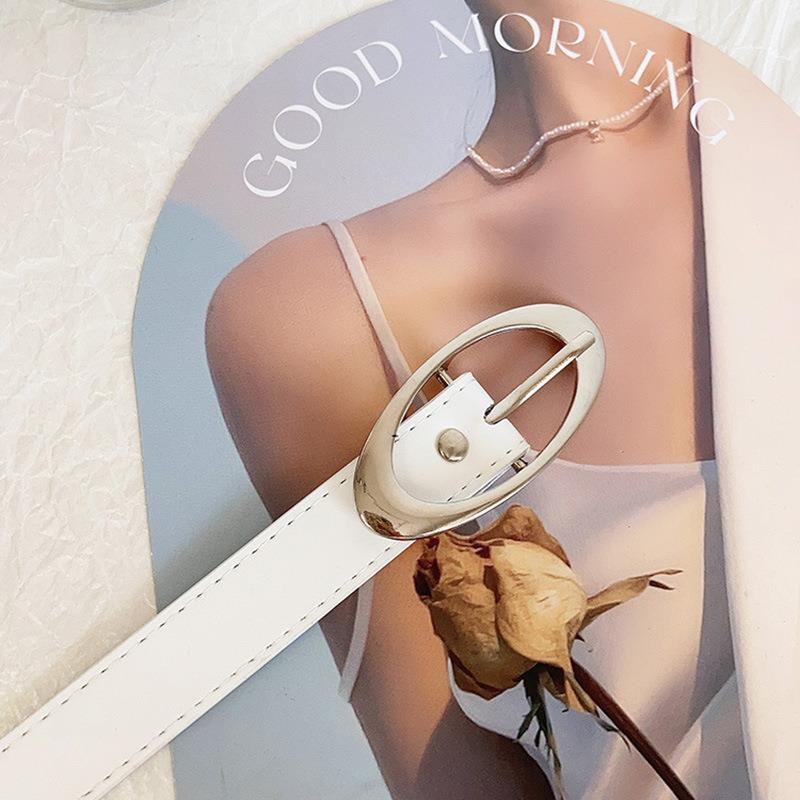 Y2K Hot Girl Hardware Moon Belt - Retro Distressed Crescent Design for Skirts and Fashion Accessories Y2K Hot Girl Hardware Moon Belt - Retro Distressed Crescent Design for Skirts and Fashion Accessories