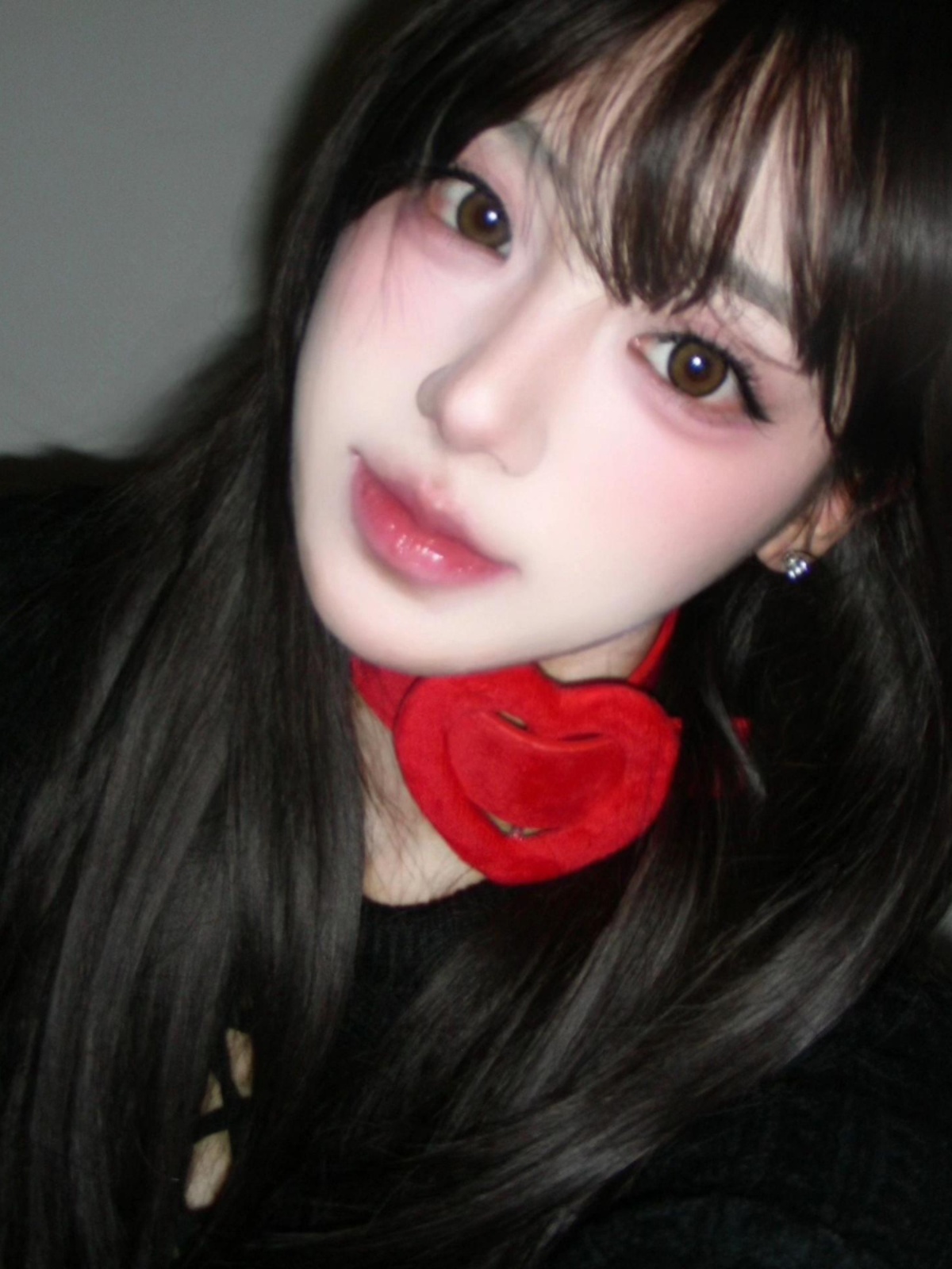 Y2K Red Heart Choker Collar Gothic Short Plush Leather Necklace Festive Subculture Accessory for Girls Y2K Red Heart Choker Collar Gothic Short Plush Leather Necklace Festive Subculture Accessory for Girls