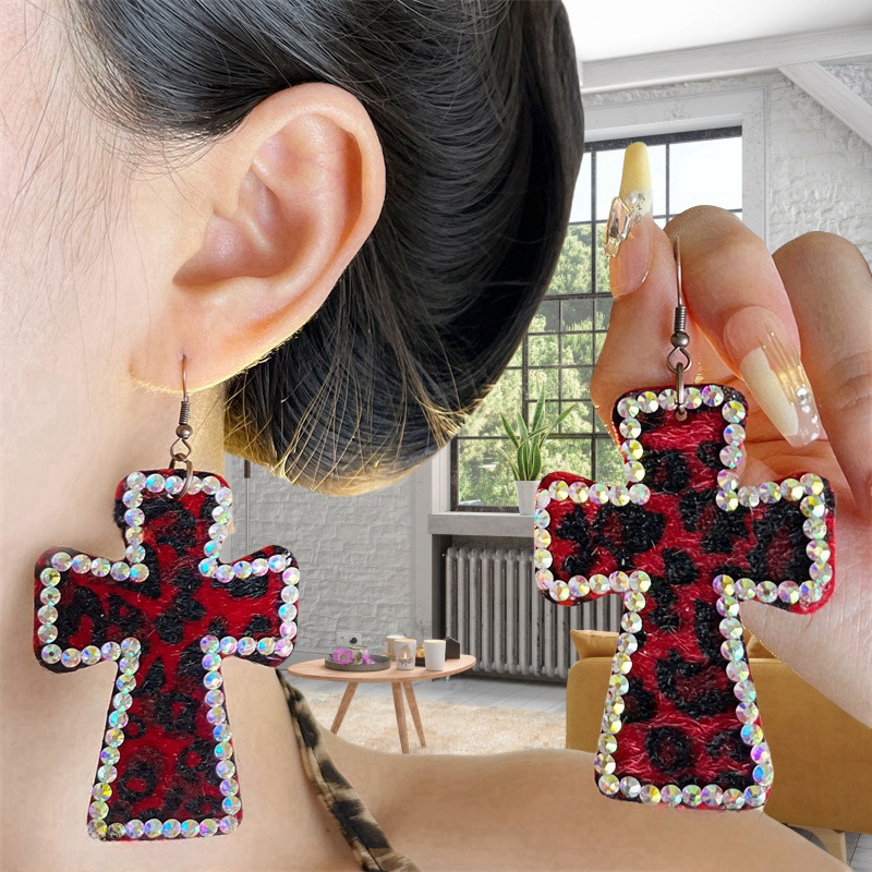 Y2K Retro Leopard Print Choker Necklace - Sweet Cross Neck Ring for Cool Spicy Girl Style Y2K Retro Leopard Print Choker Necklace - Sweet Cross Neck Ring for Cool Spicy Girl Style