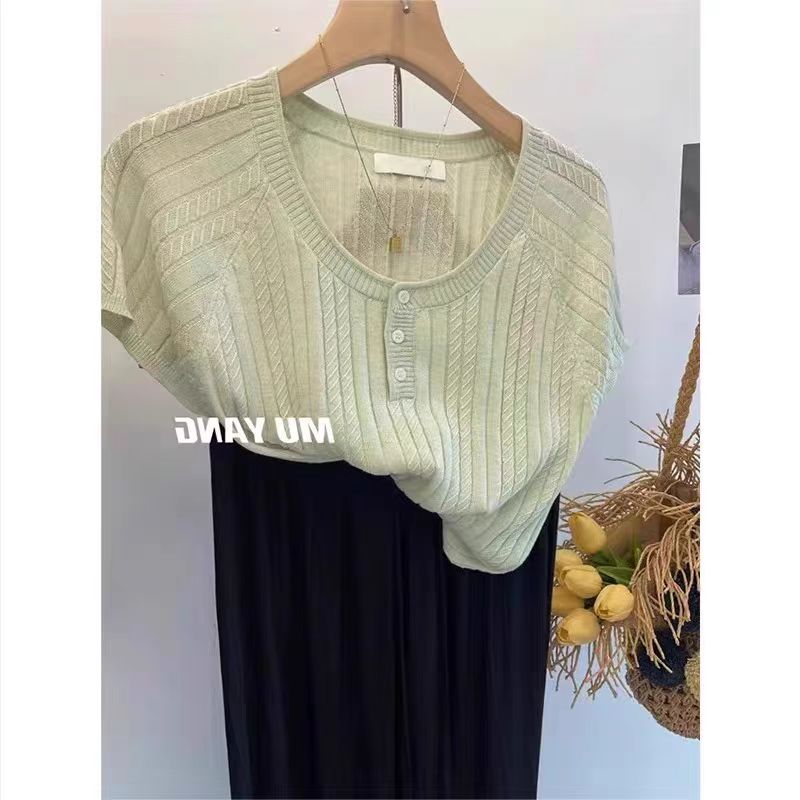 Yellow Twisted Short Sleeve Knitted Top for Women, Loose-Fitting Flying Sleeve Blouse, Stylish Chic Design Yellow Twisted Short Sleeve Knitted Top for Women, Loose-Fitting Flying Sleeve Blouse, Stylish Chic Design