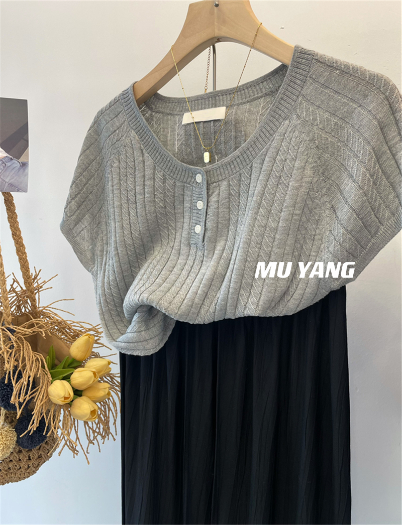 Yellow Twisted Short Sleeve Knitted Top for Women, Loose-Fitting Flying Sleeve Blouse, Stylish Chic Design Yellow Twisted Short Sleeve Knitted Top for Women, Loose-Fitting Flying Sleeve Blouse, Stylish Chic Design