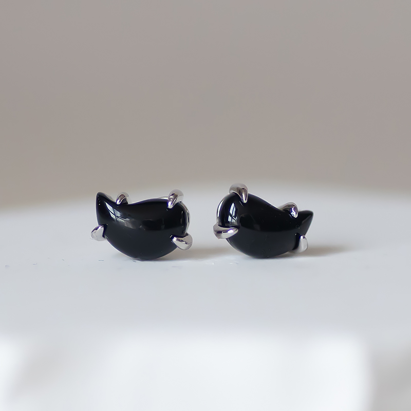 Yin Yang Water Drop Shape Black Agate Cat Eye Stone Earrings in S925 Silver - Vintage Unisex Design Yin Yang Water Drop Shape Black Agate Cat Eye Stone Earrings in S925 Silver - Vintage Unisex Design