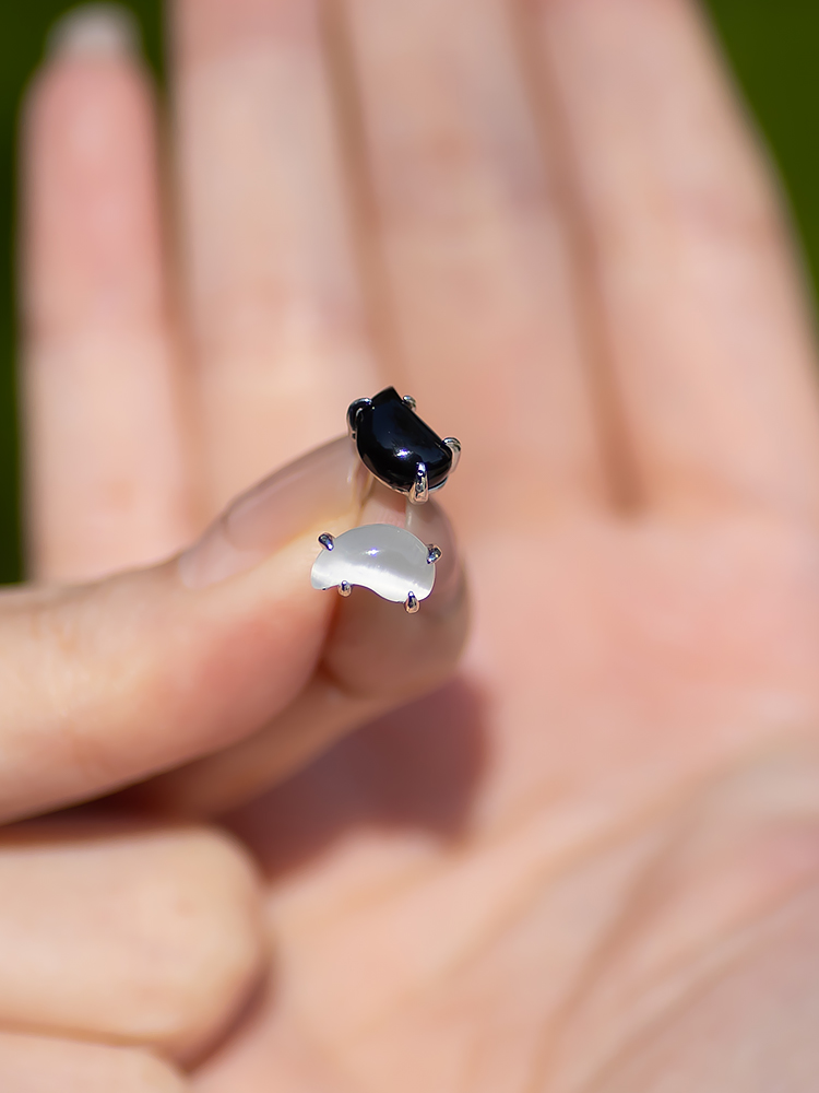Yin Yang Water Drop Shape Black Agate Cat Eye Stone Earrings in S925 Silver - Vintage Unisex Design